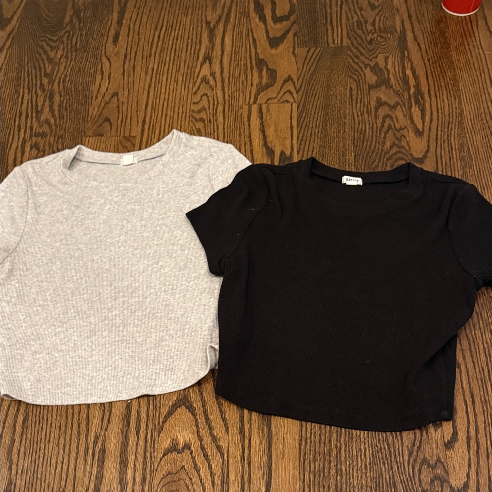 Garage Women's Short Sleeve Tees - Black & Light Gray